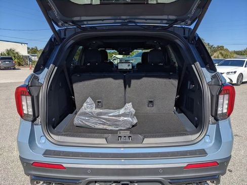 New 2026 Ford Explorer ST w/ Sun And Sound Package image 12