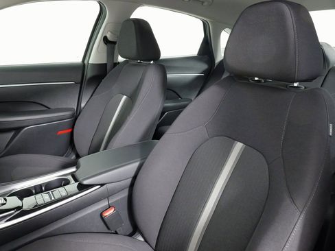 Used 2023 Hyundai Sonata SE image 34