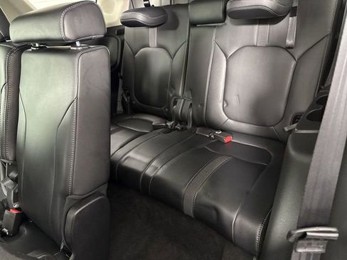 Certified 2025 Honda Pilot Touring image 25