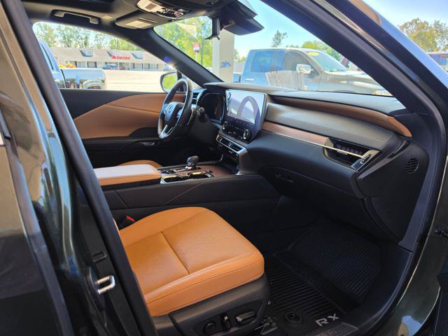 Used 2023 Lexus RX 350 w/ Accessory Package (2T) AWD/4WD image 18