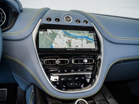 Used 2023 Aston Martin DBX 707 AWD/4WD image 10