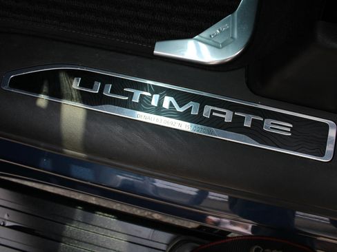 Used 2022 GMC Sierra 1500 Denali Ultimate AWD/4WD image 35