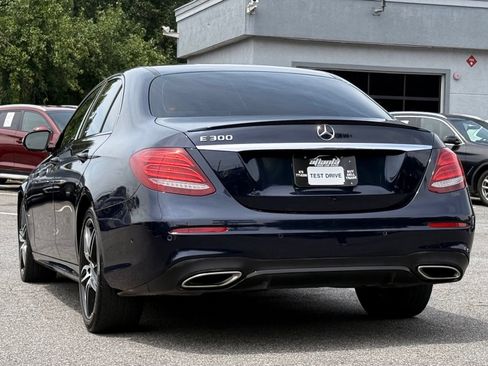 Used 2019 Mercedes-Benz E 300 image 3