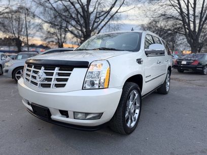 Used 2010 Cadillac Escalade Premium