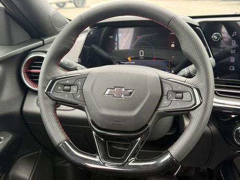 New 2026 Chevrolet Trax RS FWD image 8