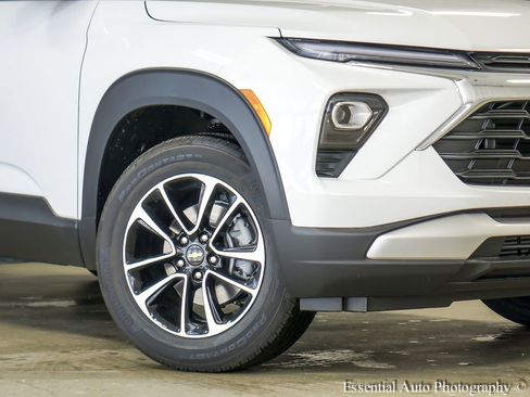 New 2026 Chevrolet TrailBlazer LT w/ Convenience Package AWD/4WD image 4