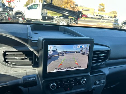 New 2026 Ford Explorer w/ Ready For The Road Package image 25