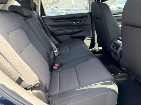 Used 2023 Honda CR-V LX image 17