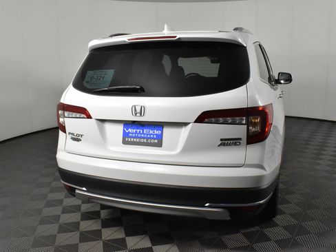 Used 2022 Honda Pilot Touring image 7