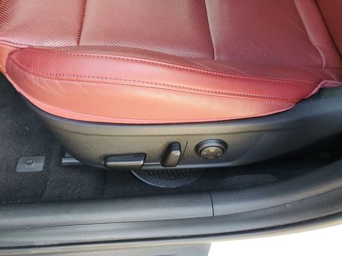 Certified 2023 Kia Stinger GT-Line w/ Sun & Sound Package image 17