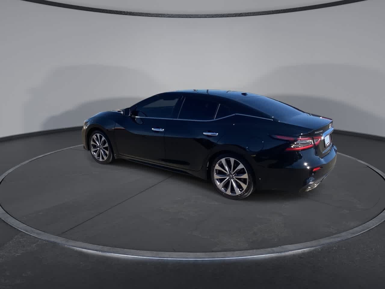 Used 2023 Nissan Maxima Platinum w/ Sport Mat Group FWD image 7