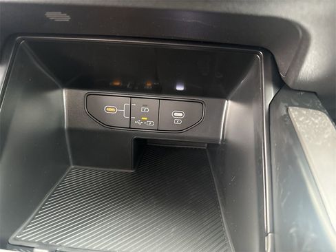 New 2026 Kia Sorento LX image 33