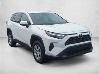 Used 2024 Toyota RAV4 LE AWD/4WD video 3