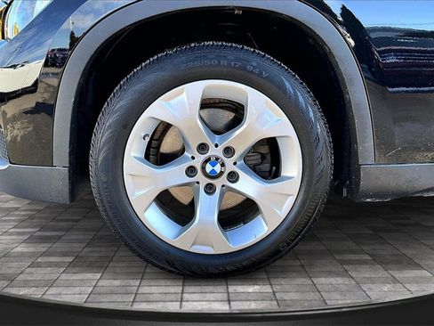 Used 2013 BMW X1 sDrive28i image 9