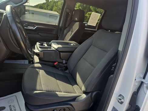Used 2025 Chevrolet Silverado 2500 LT AWD/4WD image 13