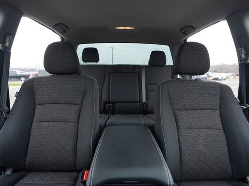 Used 2025 Honda Ridgeline Sport image 33