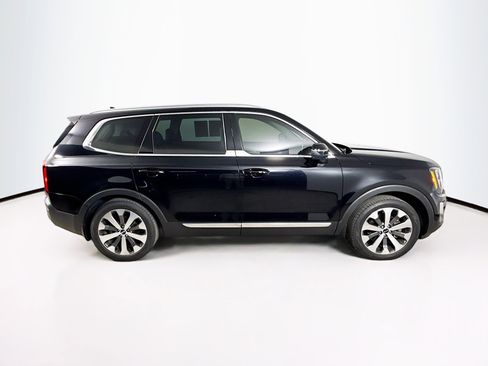 Used 2021 Kia Telluride EX w/ EX Premium Package image 2
