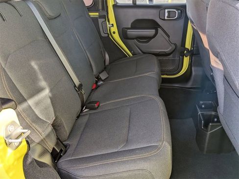 Used 2024 Jeep Wrangler Sport S image 19