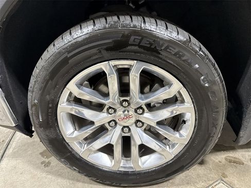 Used 2022 GMC Sierra 1500 SLT w/ SLT Convenience Package image 26