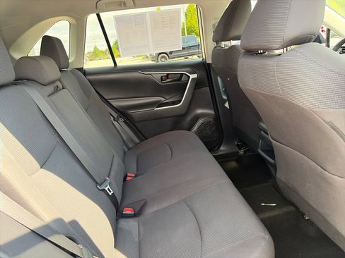 Used 2020 Toyota RAV4 LE w/ All Weather Liner Package AWD/4WD image 30