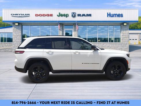 Used 2024 Jeep Grand Cherokee Limited w/ Luxury Tech Group II AWD/4WD image 2