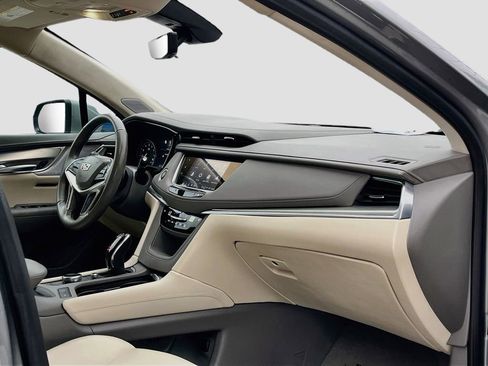 Used 2023 Cadillac XT5 Premium Luxury w/ Technology Package FWD image 31