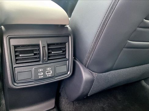 New 2026 Subaru Forester Premium AWD/4WD image 18