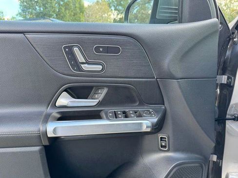 Certified 2023 Mercedes-Benz GLB 250 w/ Premium Package image 6