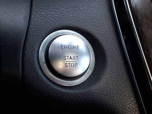 Used 2017 Mercedes-Benz C 300 C 300 image 19