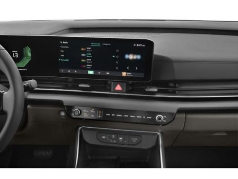 Certified 2025 Kia Carnival EX image 12