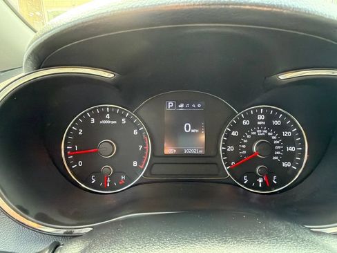 Used 2018 Kia Forte S FWD image 12