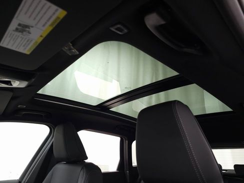 Used 2026 BMW X1 xDrive28i w/ Convenience Package image 13