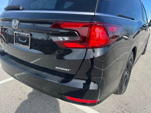 Certified 2024 Honda Odyssey Sport image 9