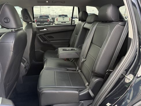 Used 2021 Volkswagen Tiguan SEL image 31