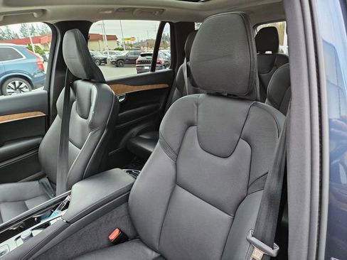 Certified 2024 Volvo XC90 B6 Plus w/ Protection Package Premier image 13