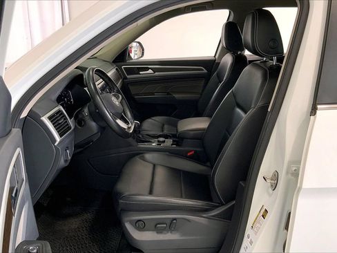Used 2022 Volkswagen Atlas SE w/ Black Wheel Package AWD/4WD image 15