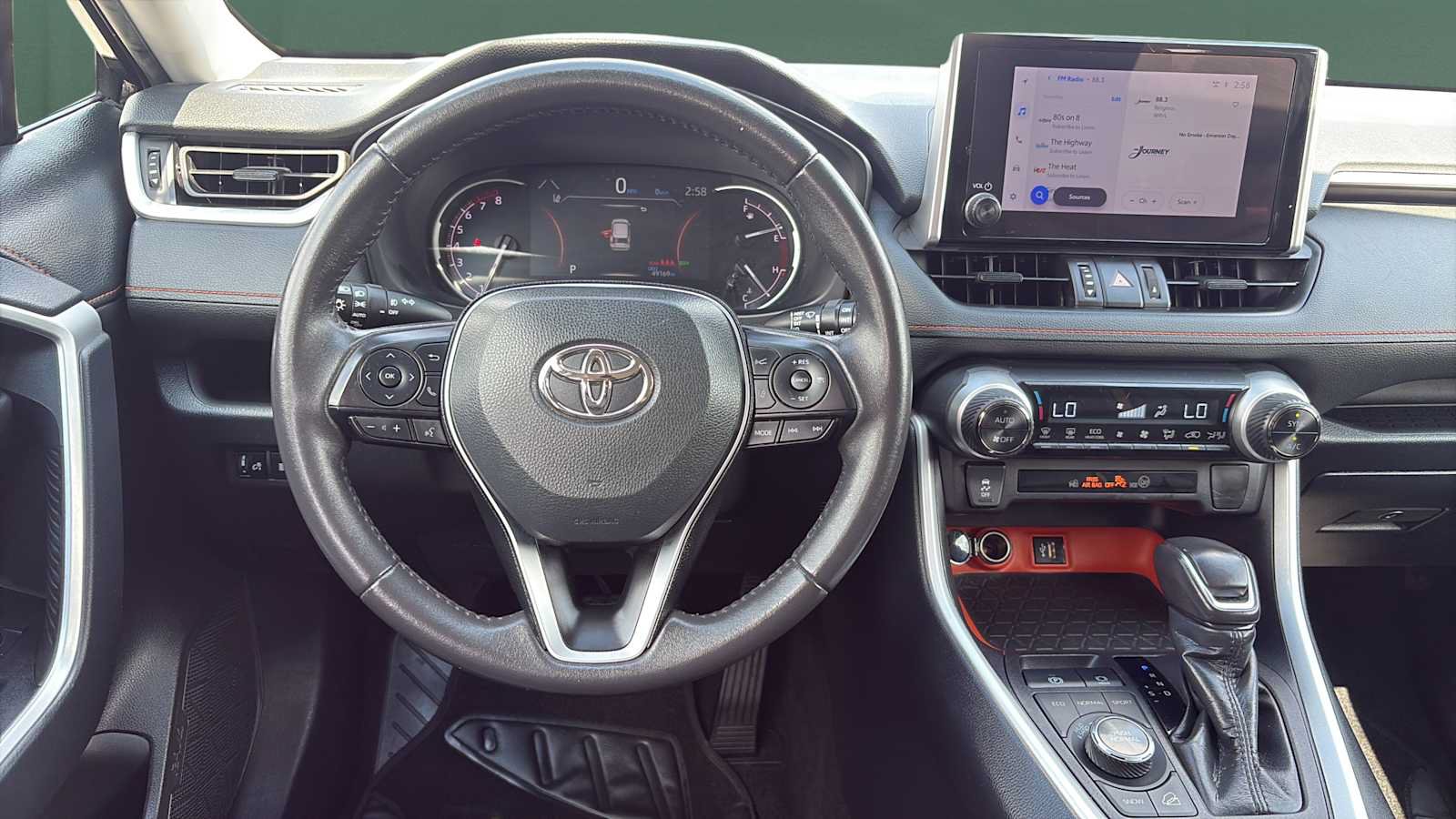 Used 2024 Toyota RAV4 Adventure AWD/4WD image 19
