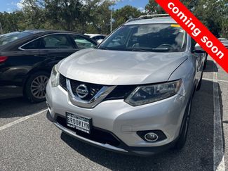 Used 2015 Nissan Rogue SL image 1