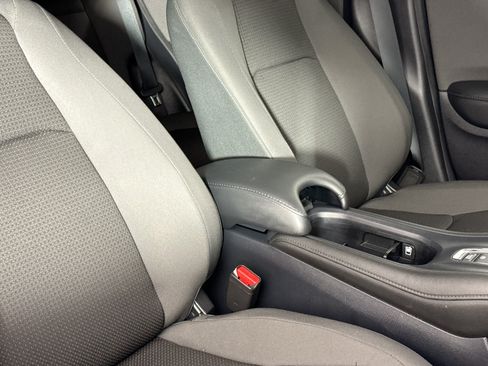 Used 2022 Honda HR-V EX image 36