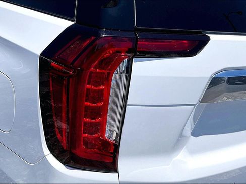 Used 2024 GMC Yukon Denali w/ Max Trailering Package AWD/4WD image 23