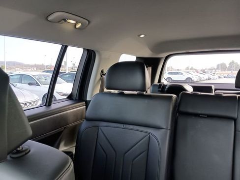 Used 2025 Hyundai Santa Fe SEL image 12