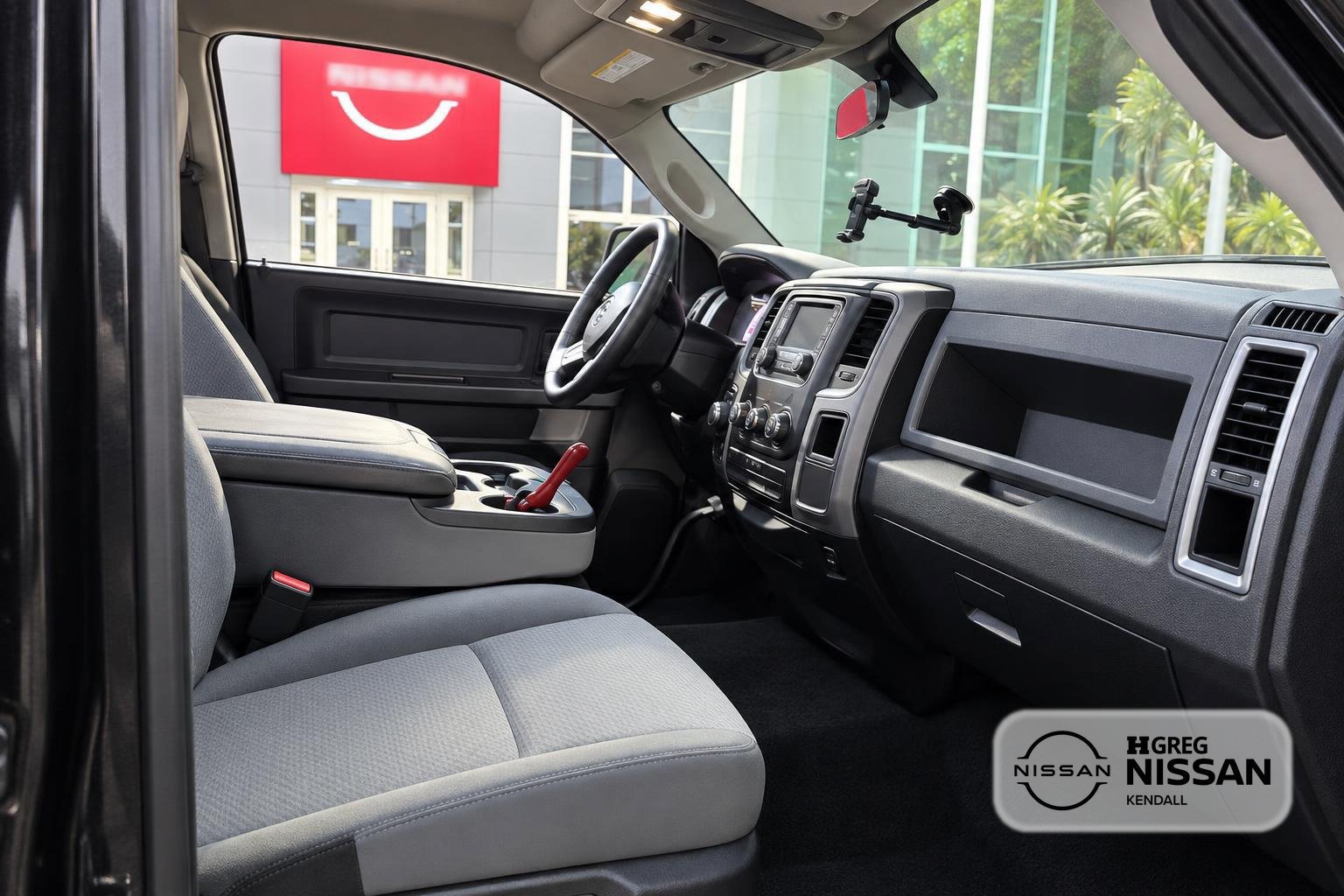 Used 2017 RAM 1500 Express AWD/4WD image 11