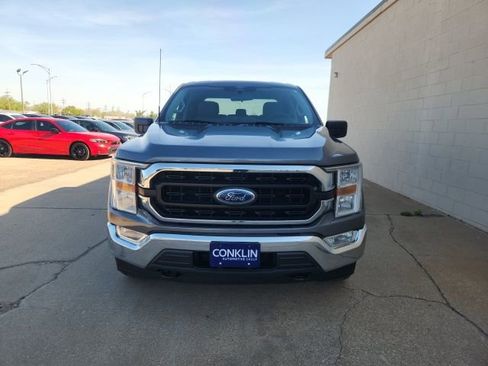 Used 2022 Ford F150 XLT AWD/4WD image 2