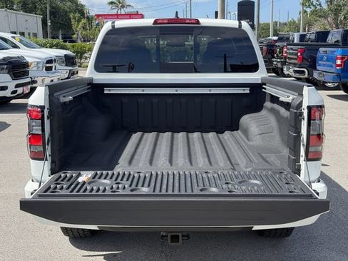 Used 2026 Nissan Frontier PRO-4X w/ Pro-4x Convenience Package AWD/4WD image 13