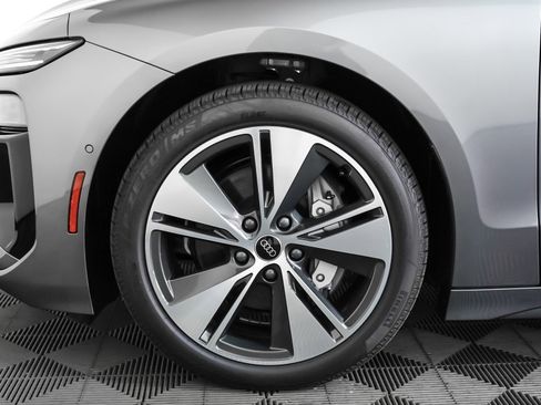 New 2025 Audi A6 e-tron Premium image 6