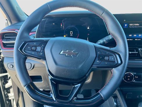 Used 2024 Chevrolet TrailBlazer RS w/ Convenience Package image 11