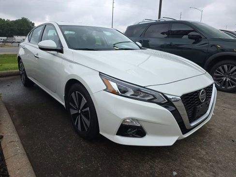 Used 2019 Nissan Altima 2.5 SL AWD/4WD image 7