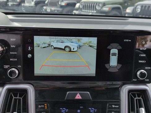 Used 2023 Kia Sorento EX w/ Panoramic Sunroof Package image 46