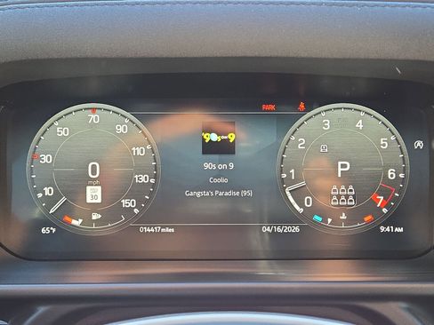 Used 2023 Land Rover Defender 130 SE image 20