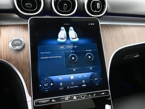 New 2025 Mercedes-Benz C 300 4MATIC Sedan image 14